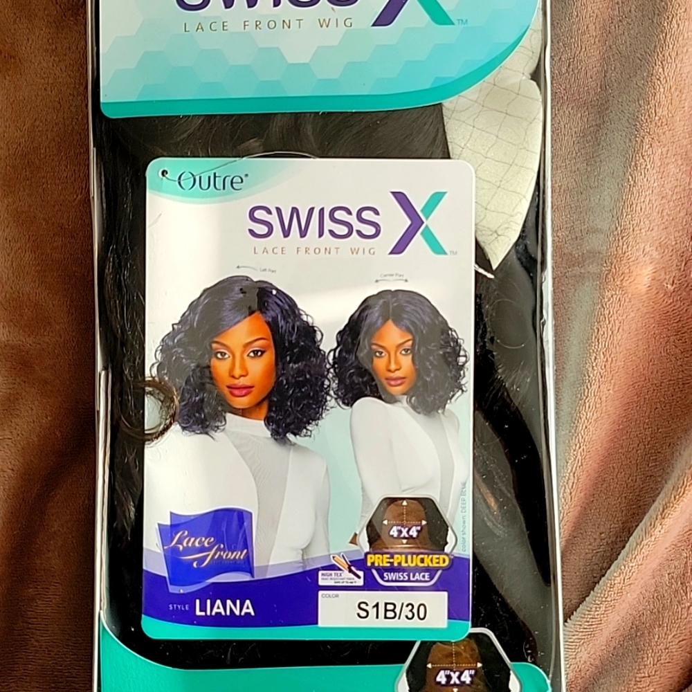 Outre Swiss X Lace Front Wig style Liana, Color 1B/30